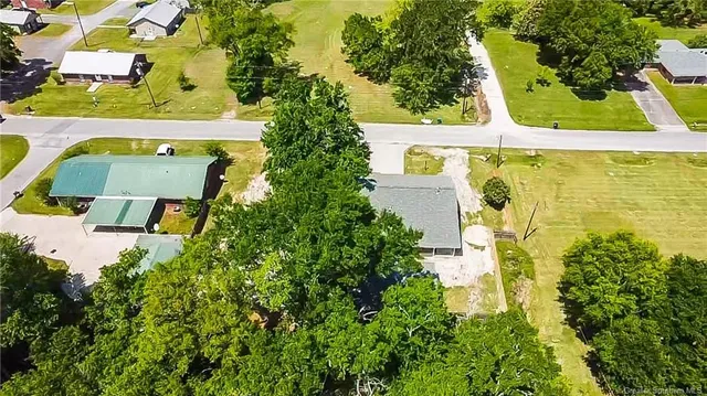 $220,000 | 821 Loree Street, Vinton, LA 70668