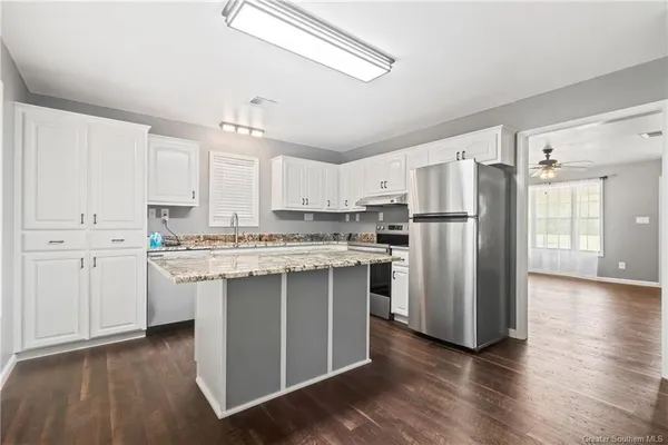 $220,000 | 821 Loree Street, Vinton, LA 70668