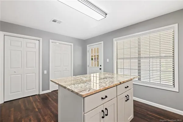 $220,000 | 821 Loree Street, Vinton, LA 70668