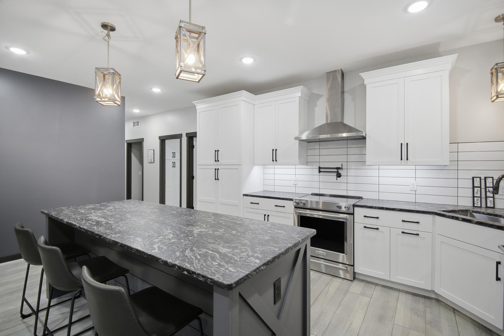 3007 15th Avenue Southwest Austin, MN 55912 - Photo 24 of 37