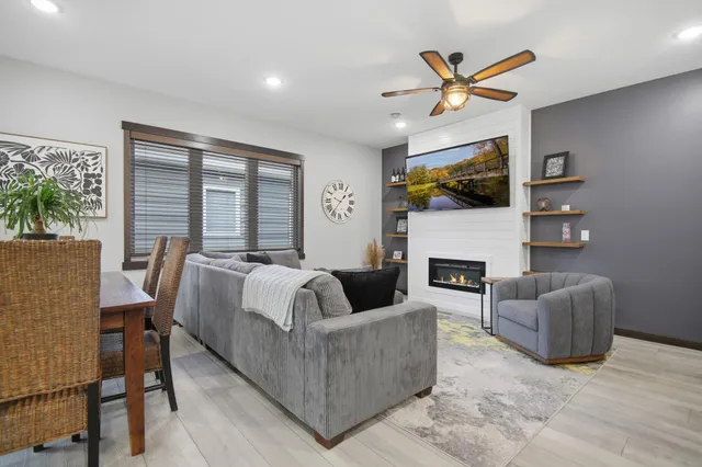 $505,000 | 3007 15th Avenue Southwest, Austin, MN 55912