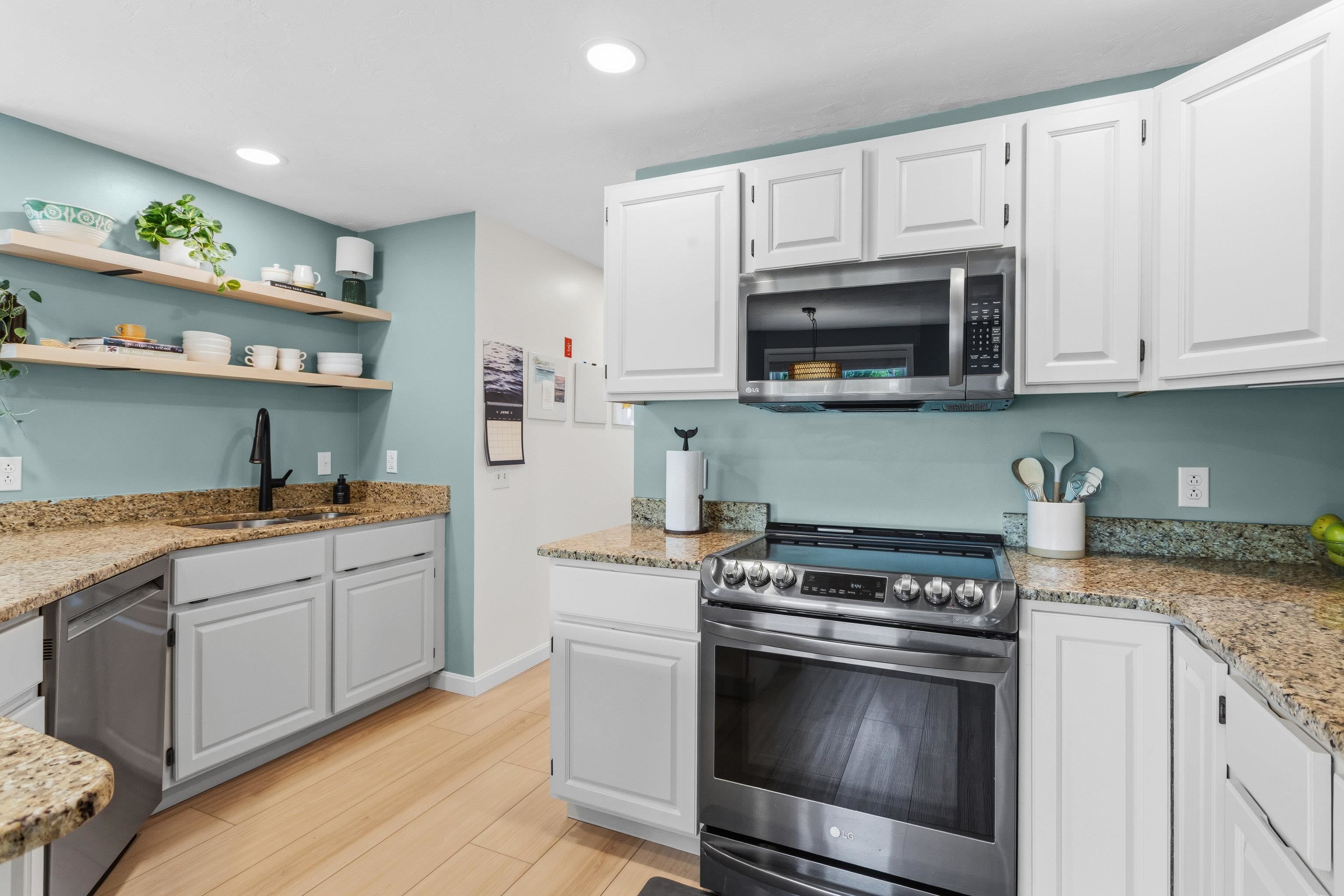 1 Bartlett Road Stratham, NH 03885 - Photo 22 of 60