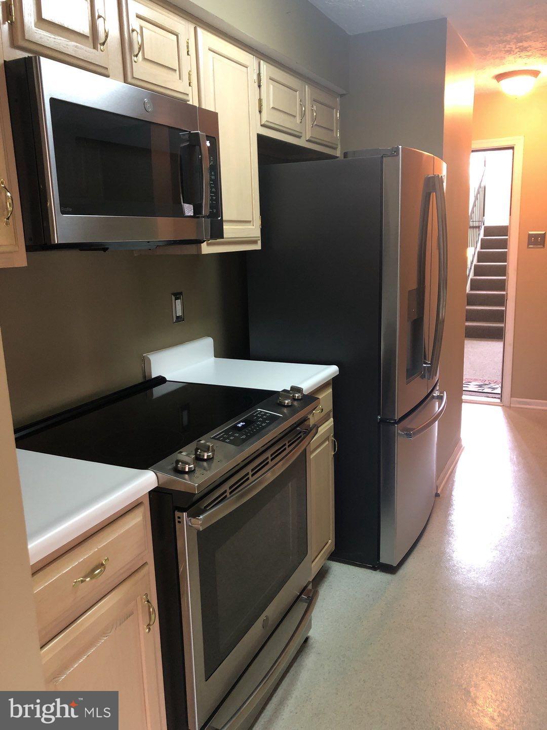 6320 Bayberry Court, Unit 908 Elkridge, MD 21075 - Photo 5 of 16