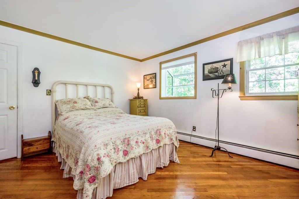 36 Stone School Road Sutton, MA 01590 - Photo 14 of 42