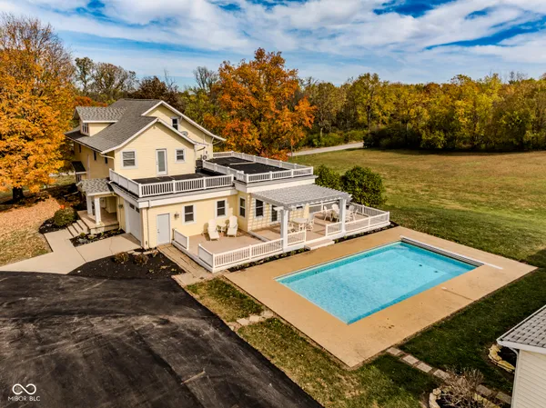 $899,900 | 7201 East Windsor Road, Selma, IN 47383