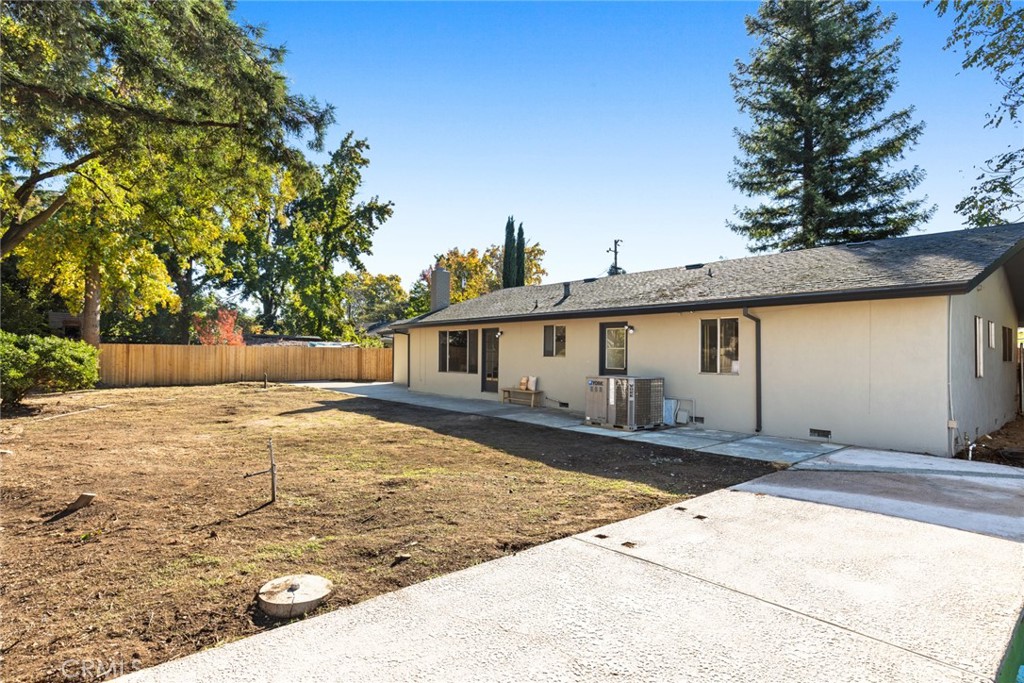 8 Cottage Circle Chico, CA 95926 - Photo 31 of 46 a front view of a house with a yard