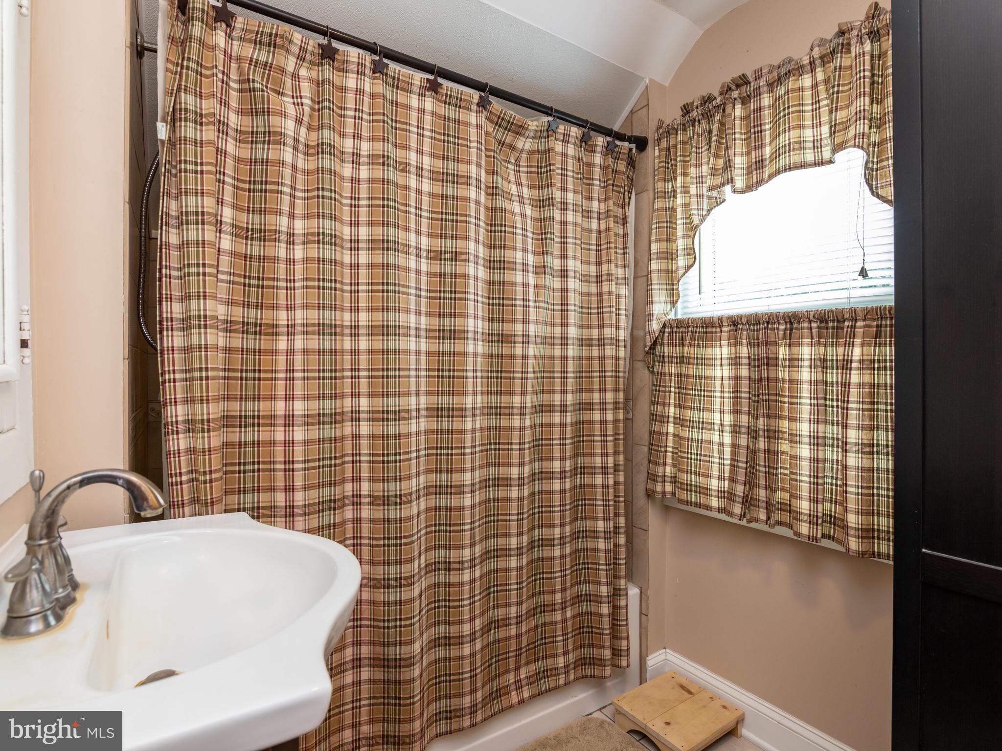 1709 Perryville Road Perryville, MD 21903 - Photo 16 of 19 Upstairs Bath