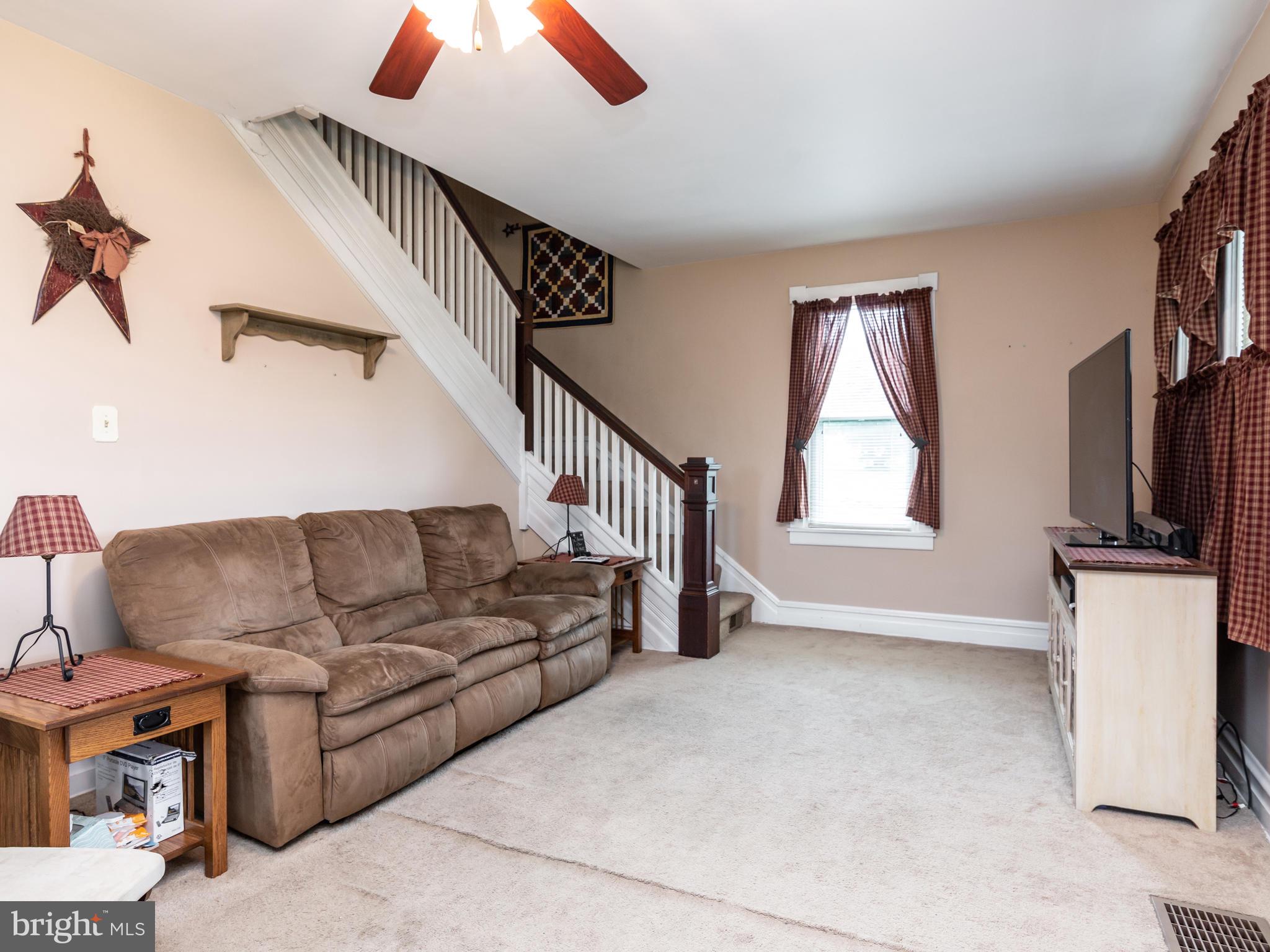 1709 Perryville Road Perryville, MD 21903 - Photo 3 of 19 Living Room