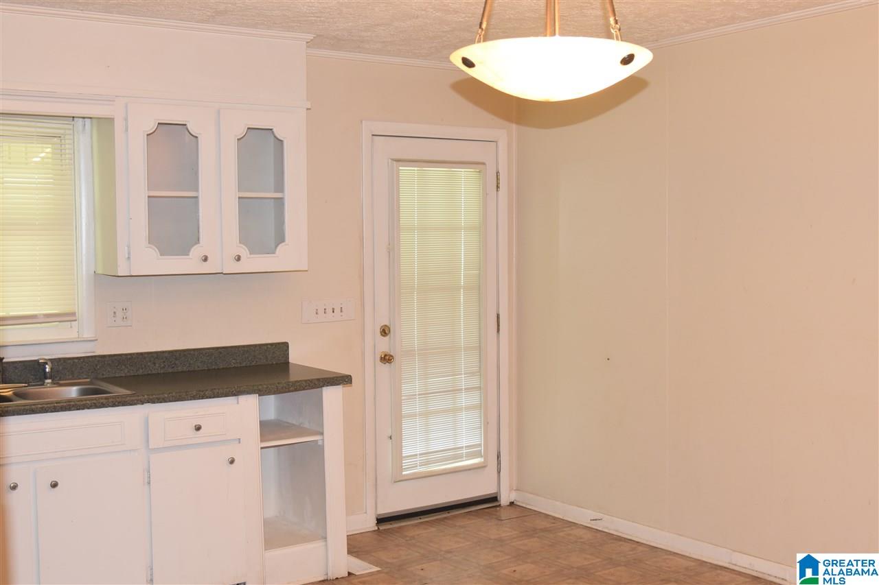 245 Tolbert Street Anniston, AL 36201 - Photo 6 of 35
