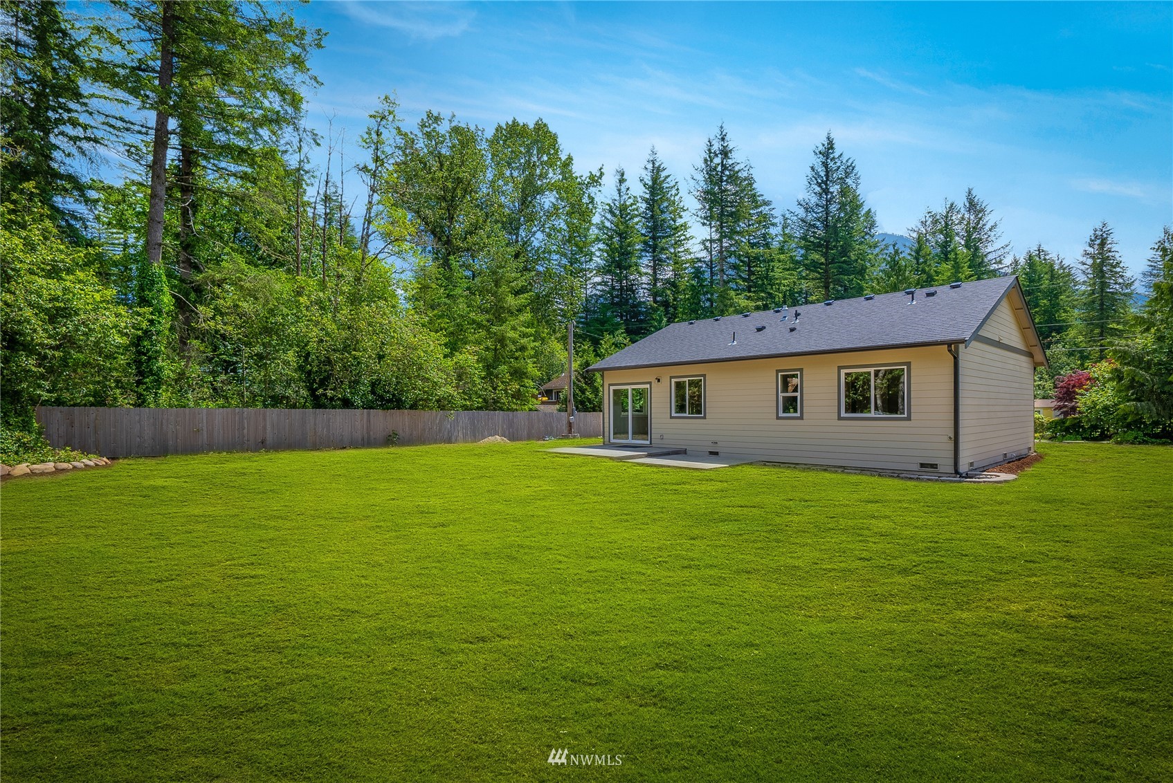 44515 Pine Road Gold Bar, WA 98251 - Photo 4 of 26 Gallery Image 4