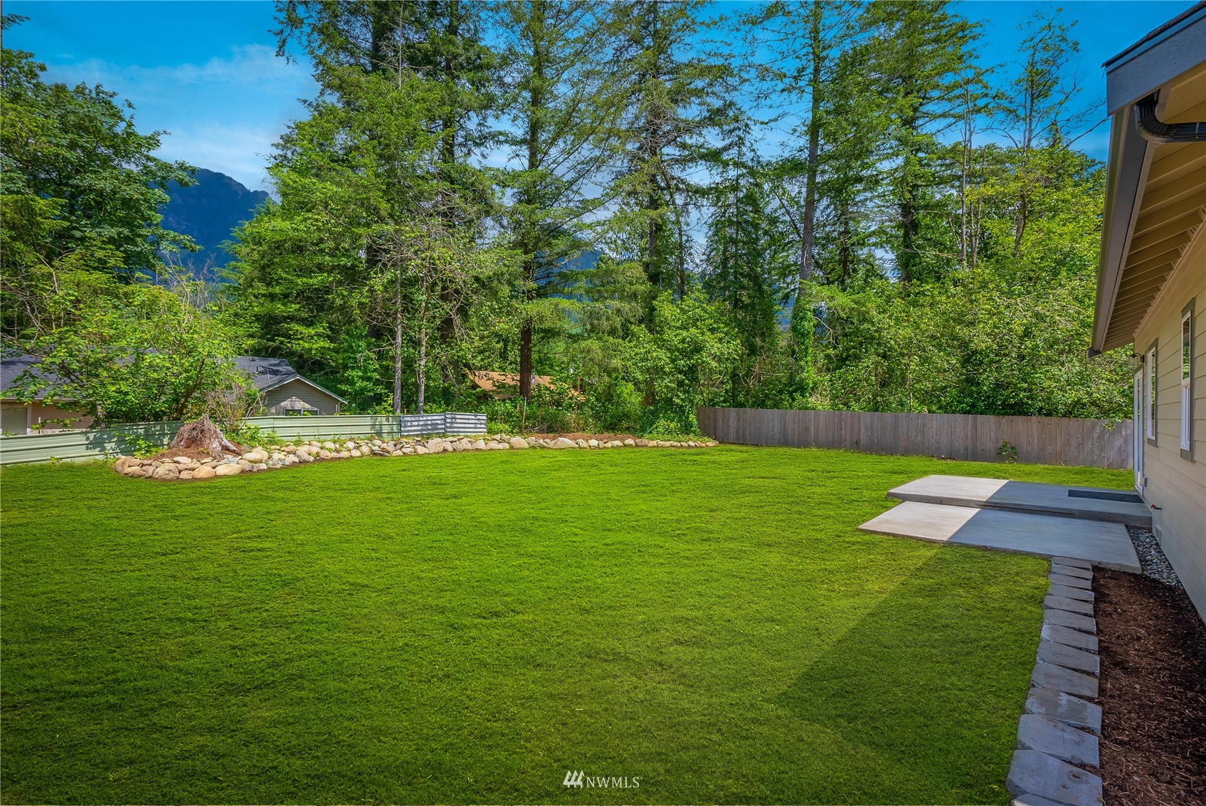 44515 Pine Road Gold Bar, WA 98251 - Photo 5 of 26 Gallery Image 5
