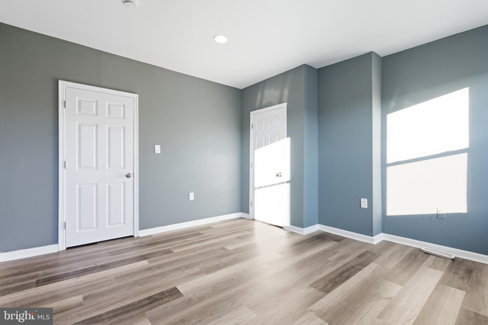 1307 Hanson Street Philadelphia, PA 19143 - Photo 11 of 19 a view of a livingroom with a bedroom