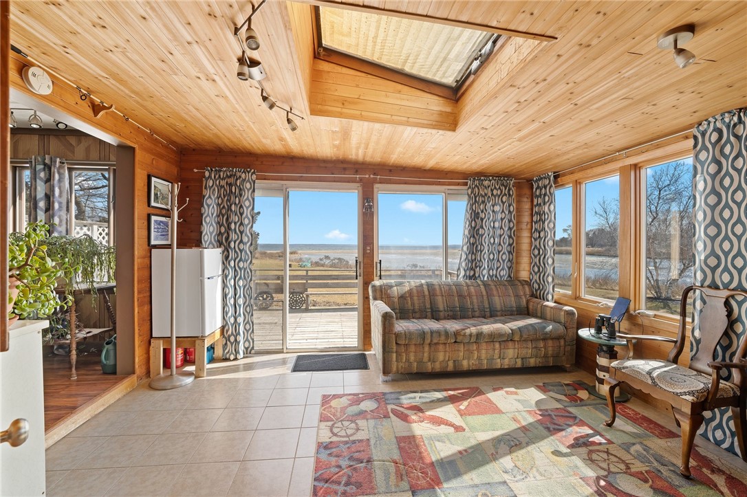 78 Old Mill Boulevard Warwick, RI 02889 - Photo 25 of 50