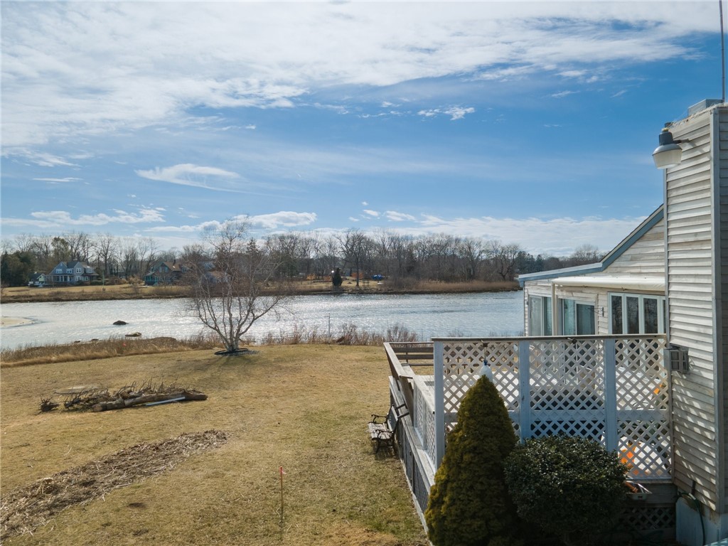 78 Old Mill Boulevard Warwick, RI 02889 - Photo 27 of 50