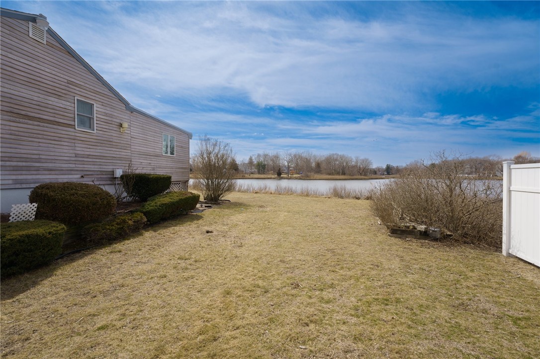 78 Old Mill Boulevard Warwick, RI 02889 - Photo 39 of 50
