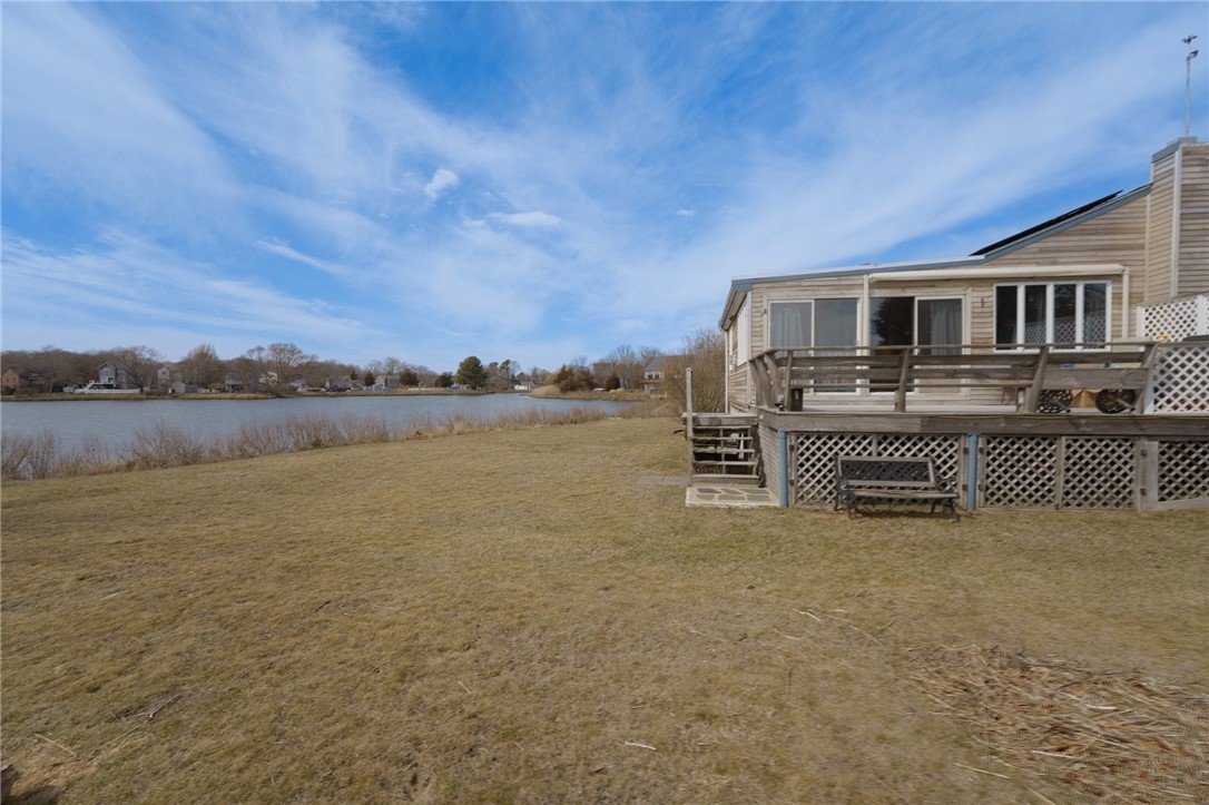 78 Old Mill Boulevard Warwick, RI 02889 - Photo 8 of 50