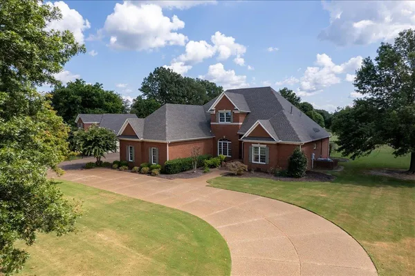 $649,900 | 1467 Hall Road, Covington, TN 38019