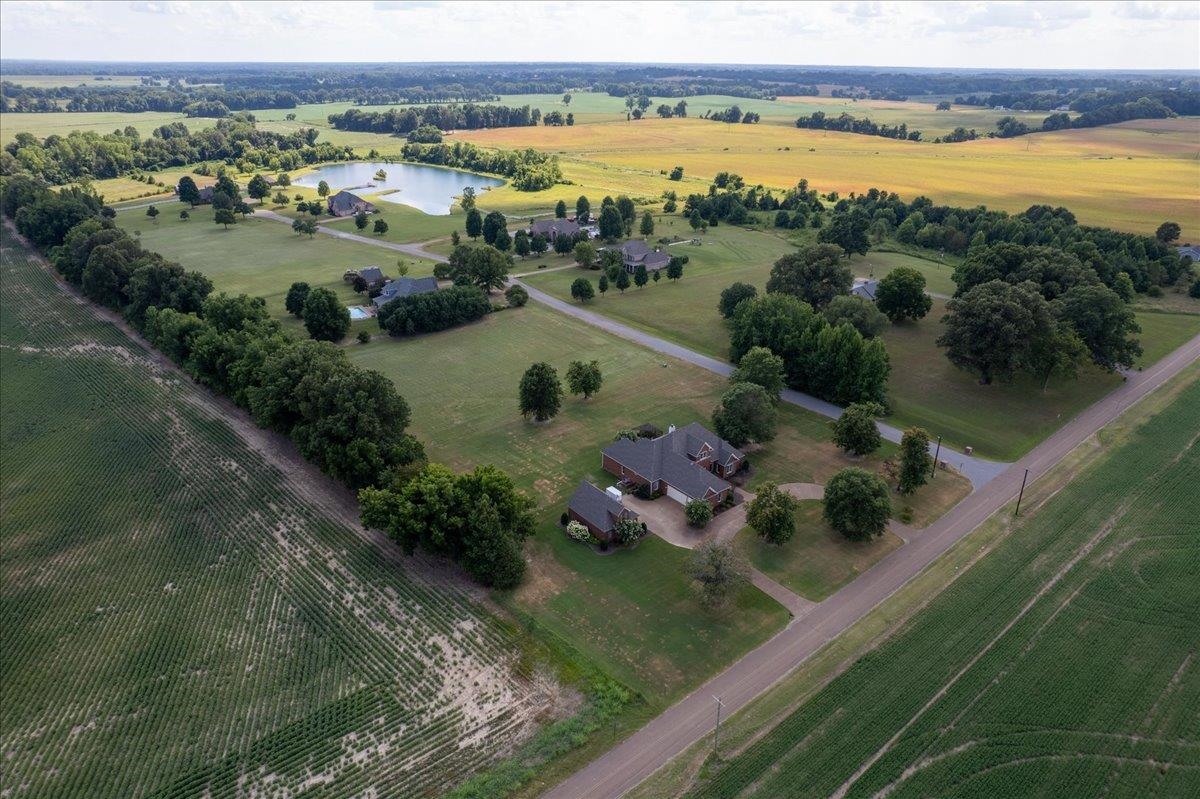 1467 Hall Road Covington, TN 38019 - Photo 4 of 40