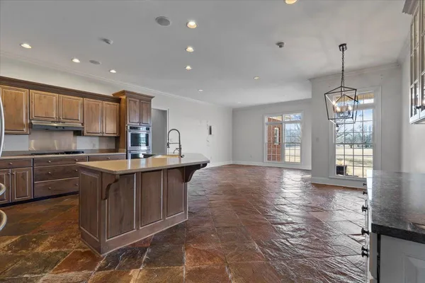 $649,900 | 1467 Hall Road, Covington, TN 38019