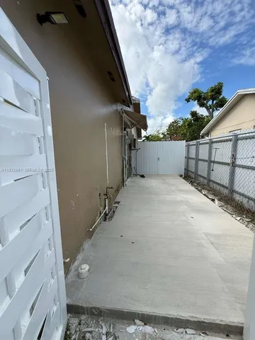 $2,000 | 25948 Southwest 132nd Avenue, Homestead, FL 33032