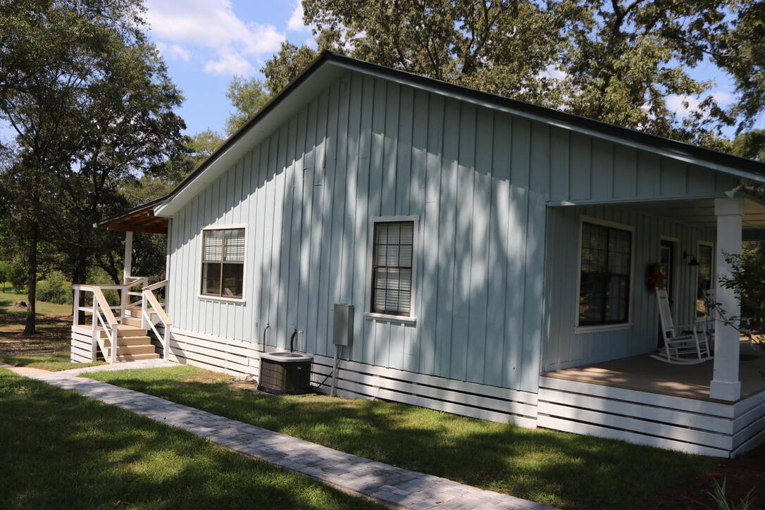 261 Wilkerson Road DeFuniak Springs, FL 32433 - Photo 5 of 15 a front view of house with yard