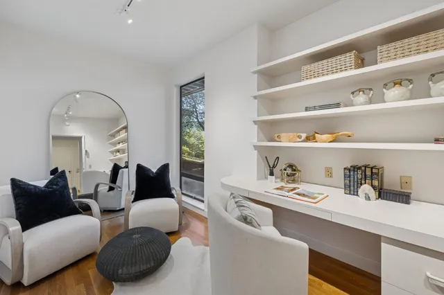 $5,200,000 | 2 Horseshoe Bend, Portola Valley, CA 94028