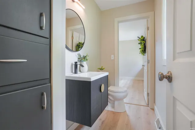 $219,900 | 721 Smith Road, Mount Vernon, IN 47620