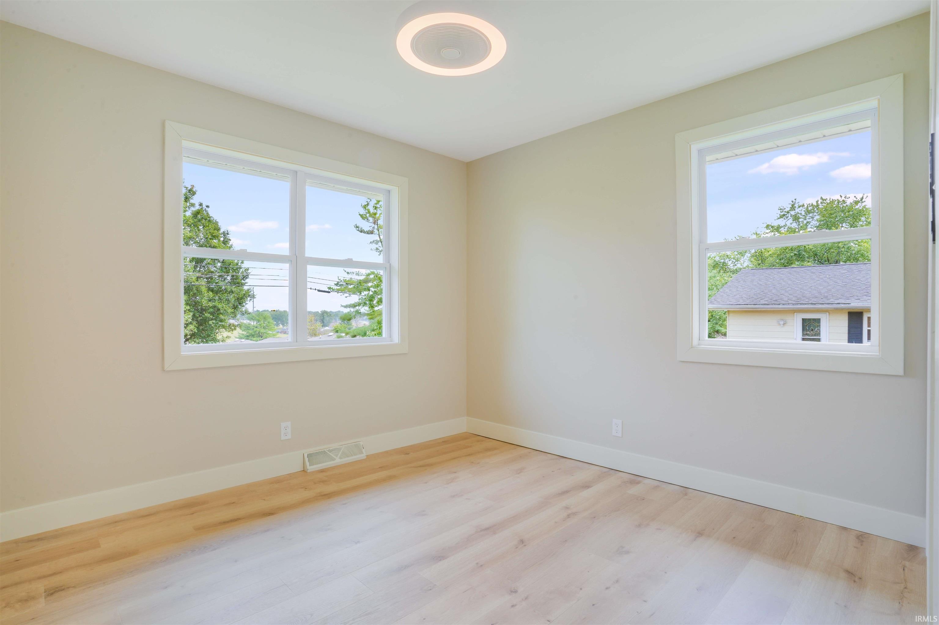 721 Smith Road Mount Vernon, IN 47620 - Photo 18 of 30