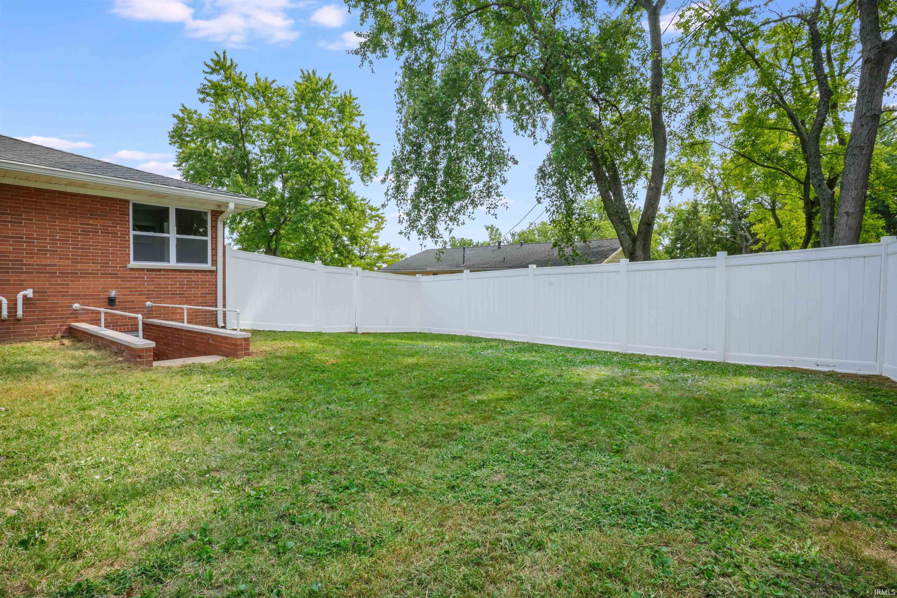 721 Smith Road Mount Vernon, IN 47620 - Photo 23 of 30