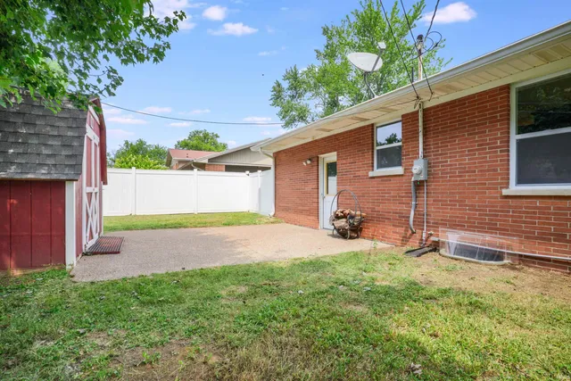 $219,900 | 721 Smith Road, Mount Vernon, IN 47620