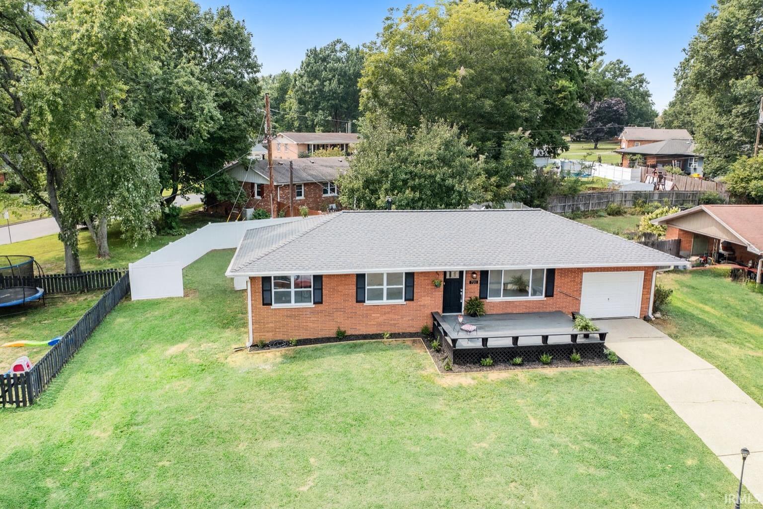 721 Smith Road Mount Vernon, IN 47620 - Photo 5 of 30