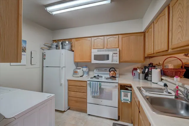 $209,500 | 1403 Whispering Pines Way, Fitchburg, WI 53713