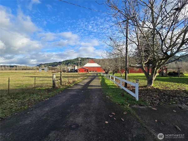 $2,500,000 | 912 Middle Satsop Road, Montesano, WA 98563