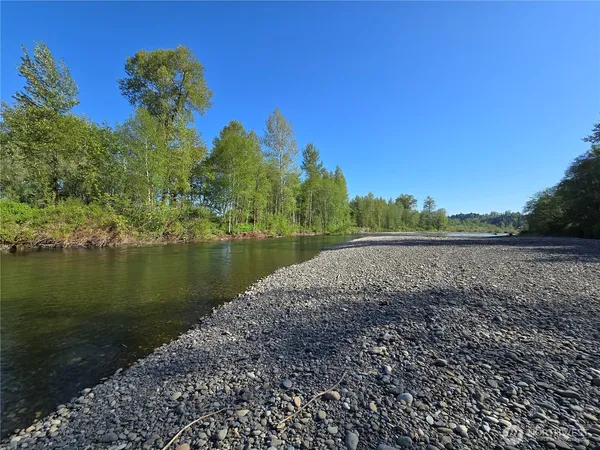 $2,500,000 | 912 Middle Satsop Road, Montesano, WA 98563