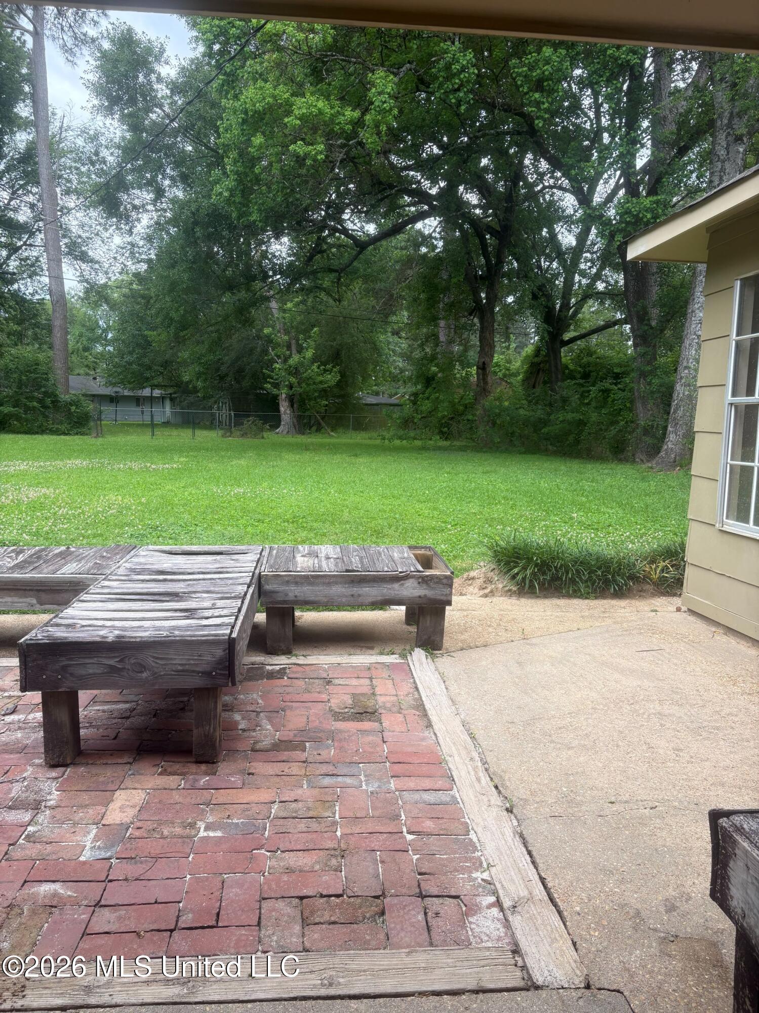 265 Sun Drive Jackson, MS 39211 - Photo 3 of 18 IMG_4178