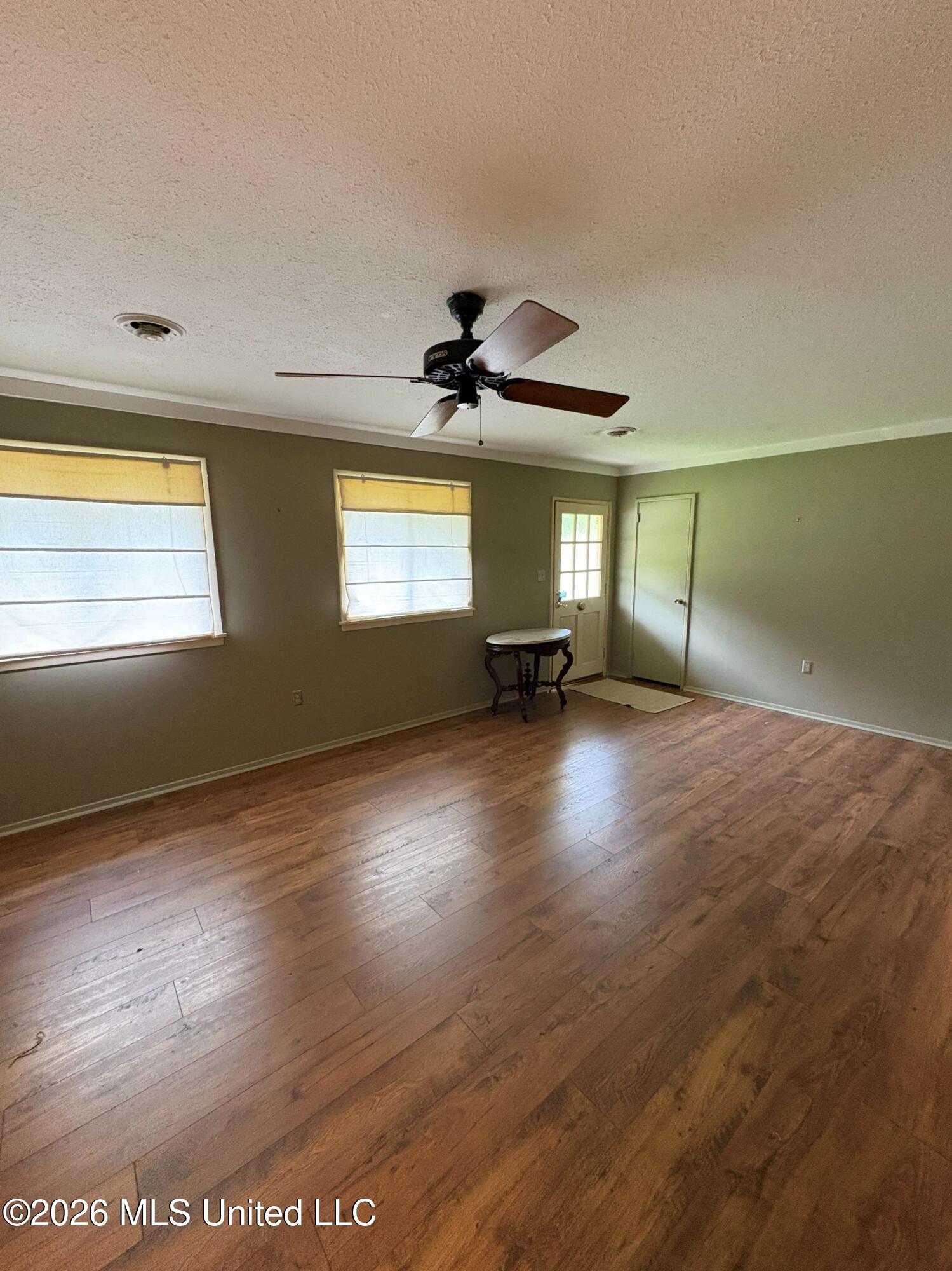 265 Sun Drive Jackson, MS 39211 - Photo 5 of 18 IMG_4172