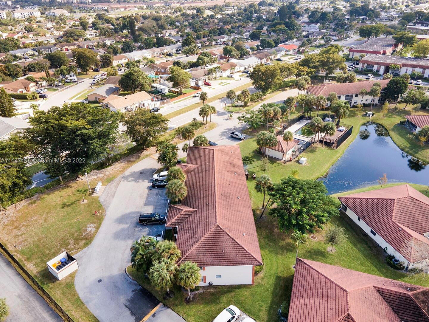 9845 Three Lakes Circle, Unit 1G Boca Raton, FL 33428 - Photo 46 of 50 Andre 32
