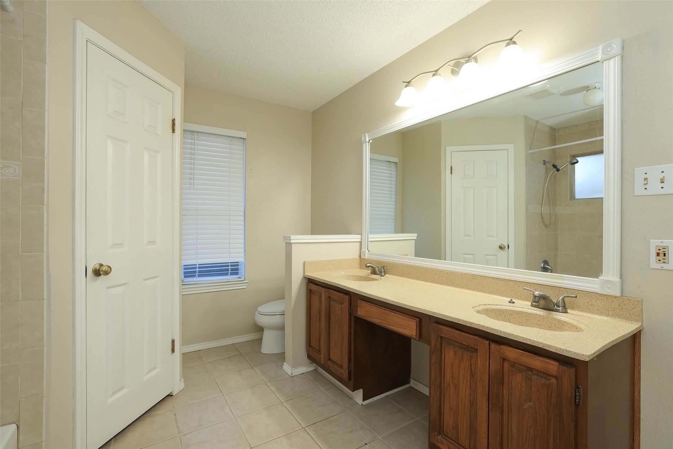 9130 Kirkleigh Lane Spring, TX 77379 - Photo 20 of 40 Gallery Image 20