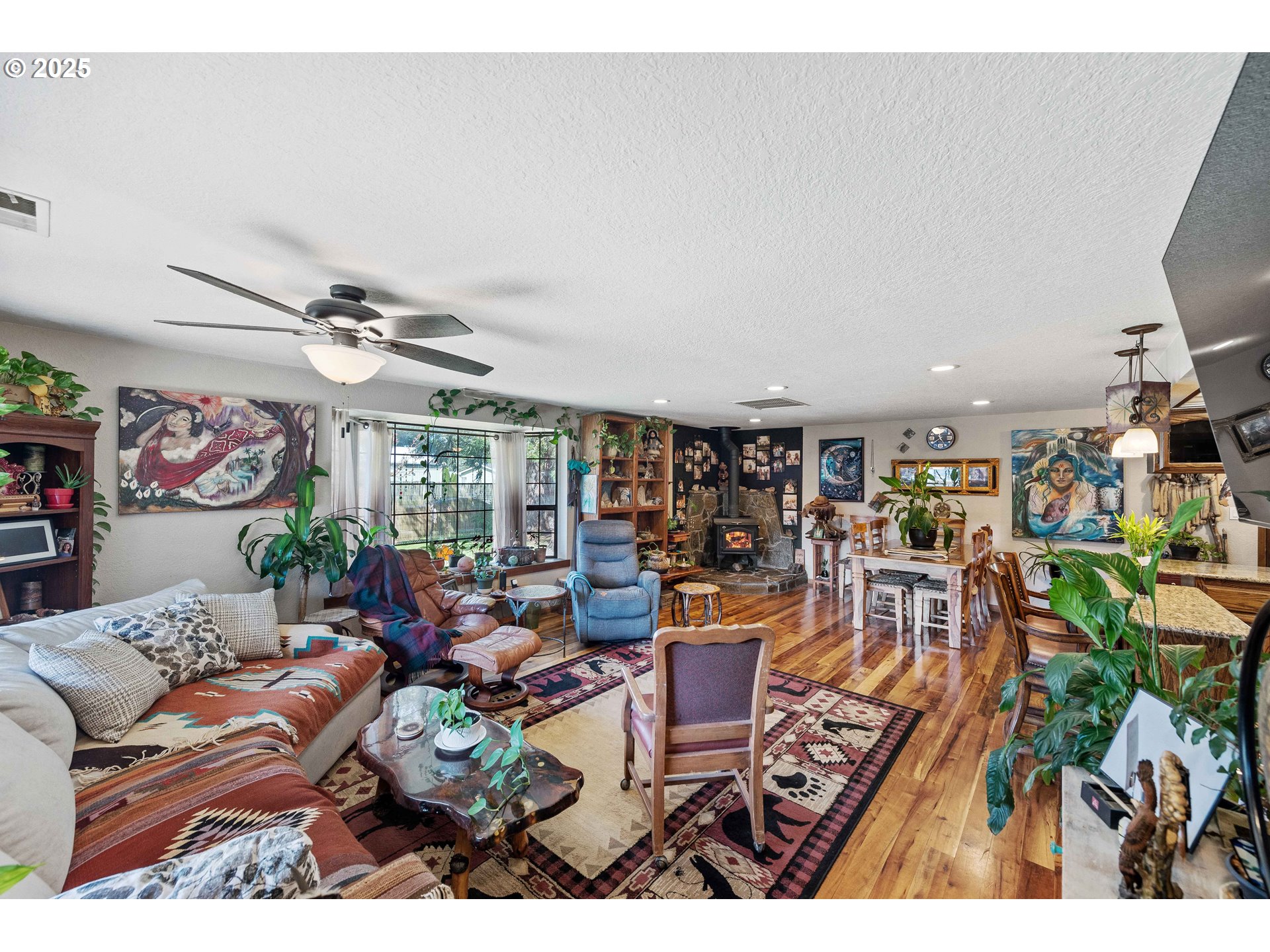 63521 Grand Road Coos Bay, OR 97420 - Photo 4 of 41 Gallery Image 4