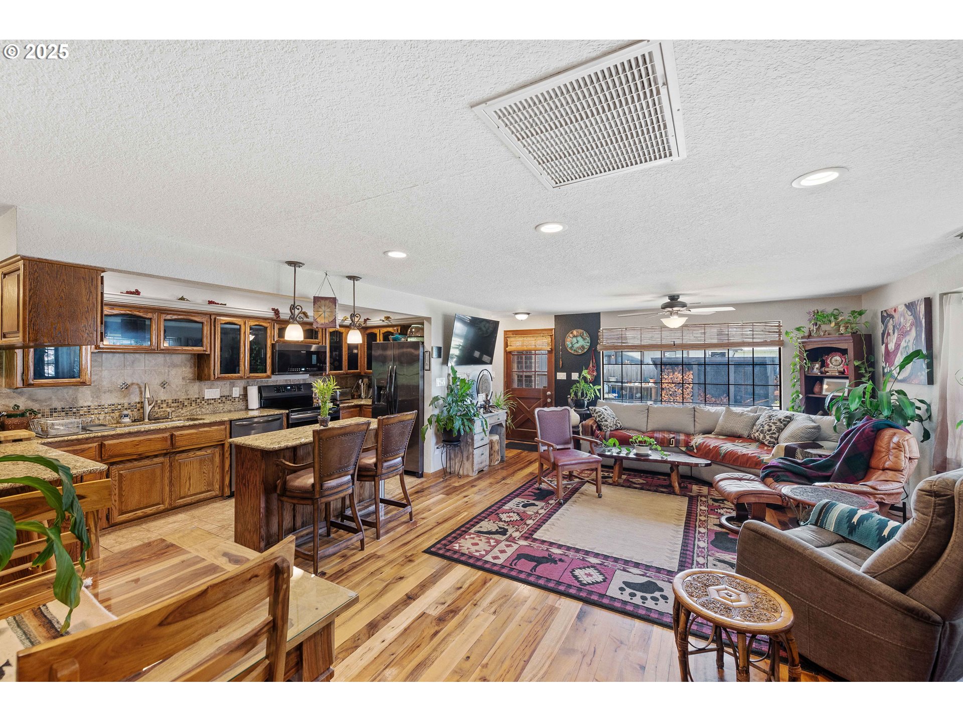 63521 Grand Road Coos Bay, OR 97420 - Photo 6 of 41 Gallery Image 6