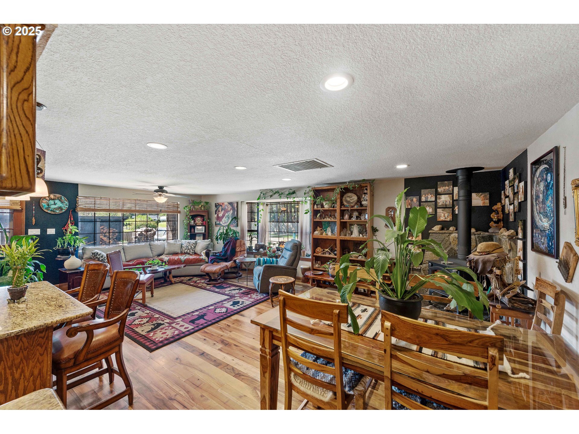 63521 Grand Road Coos Bay, OR 97420 - Photo 10 of 41 Gallery Image 10