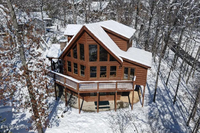 $1,290,000 | 643 Forest Drive, Pigeon Forge, TN 37863