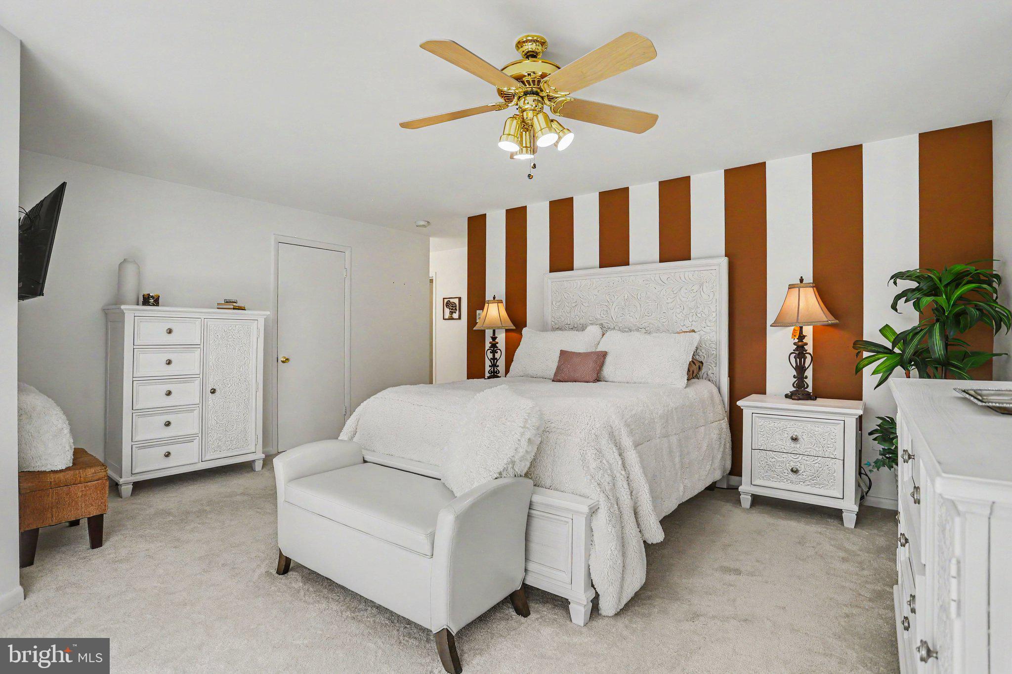 3041 Fallstaff Road, Unit 505D Baltimore, MD 21209 - Photo 13 of 26 Primary Bedroom