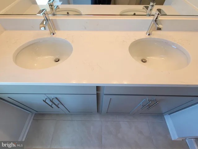 $2,950 | 762 Union Street, Frederick, MD 21701