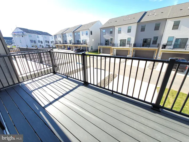 $2,950 | 762 Union Street, Frederick, MD 21701