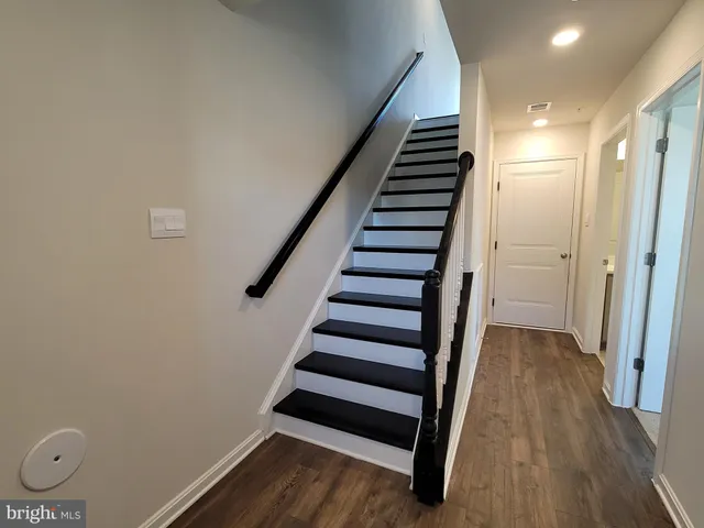 $2,950 | 762 Union Street, Frederick, MD 21701