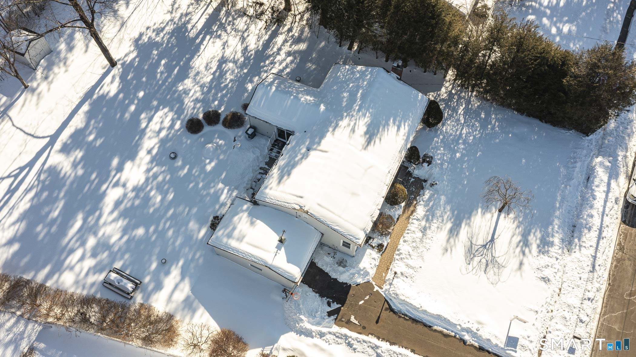 26 Kelly Road Hamden, CT 06518 - Photo 36 of 37 a view of outside space