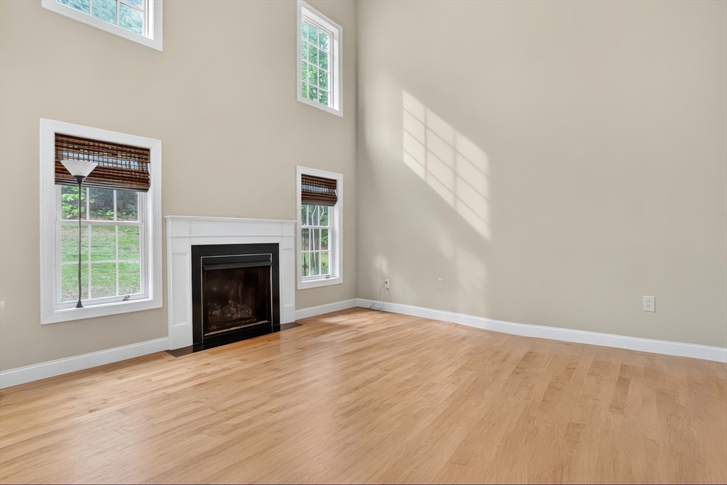 32 Bissonnette Circle Southampton, MA 01073 - Photo 11 of 38