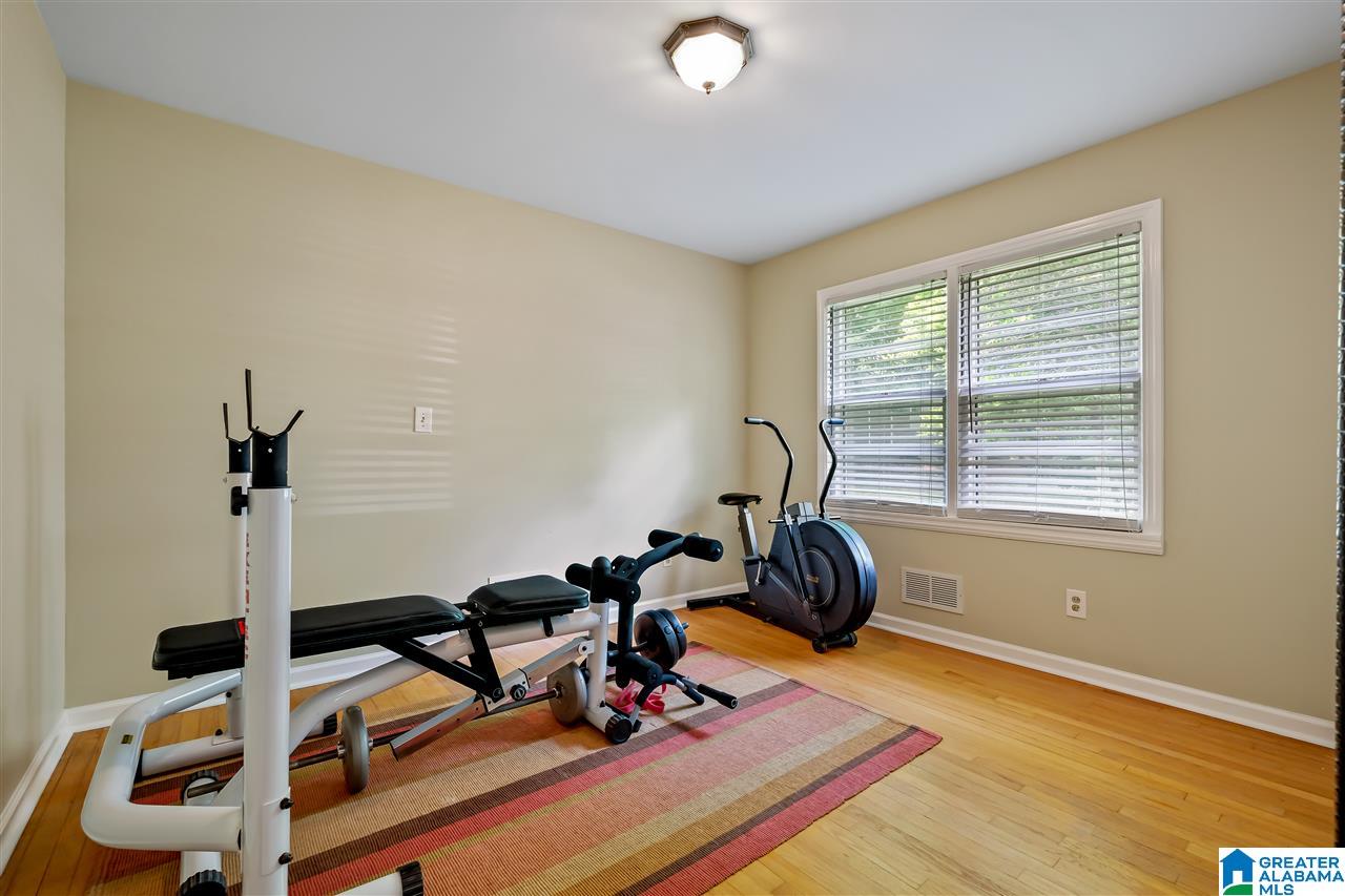825 Martinwood Road Birmingham, AL 35235 - Photo 14 of 19