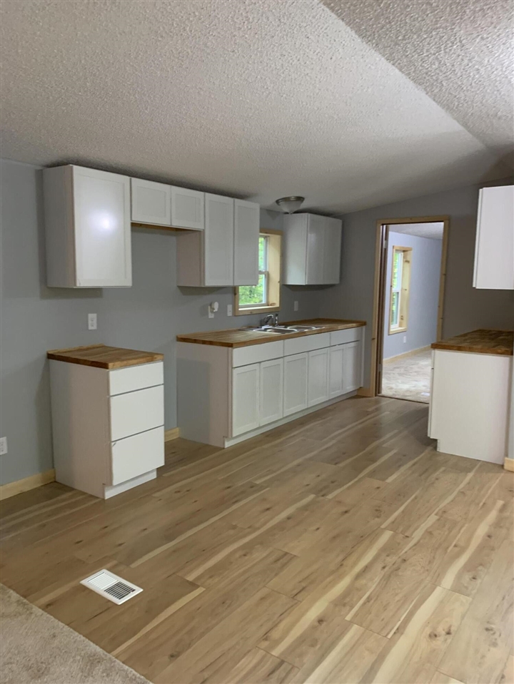 118 High Ridge Road Leroy, MI 49655 - Photo 9 of 21